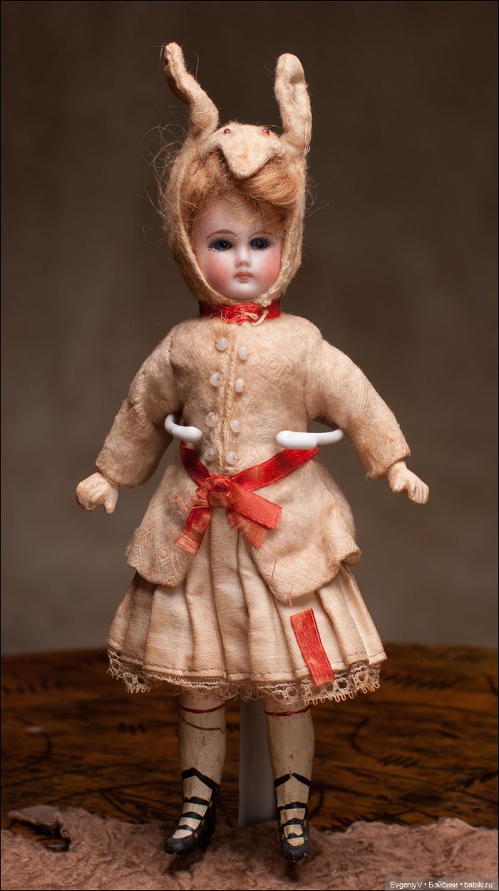 Викторианский маскарад, эдвардианский автохром, модная периодика 19 века и антикварные куклы