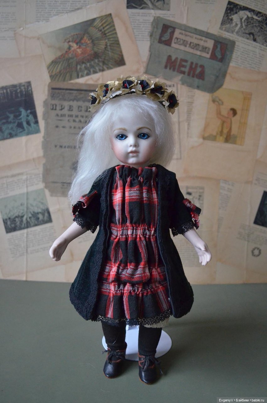 Маленькое черное платье — Антикварные куклы Bru (Брю) и реплики: Bru Jne