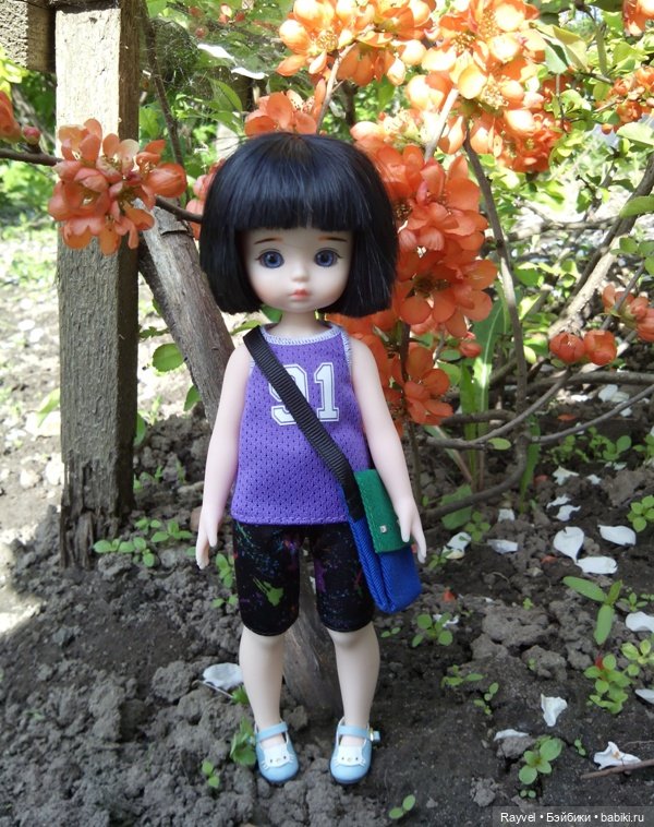 Sister Duoding на природе (фото 9)