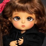 Lati G.Belle Secret Garden Squirrel