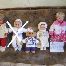 куклы разные.