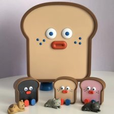 Фигурки Stuffed toast