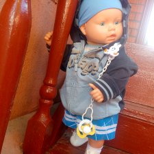 Выползли из дома