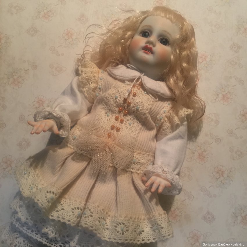 Кукла в антикварном стиле с антикварной головой (фото 5)