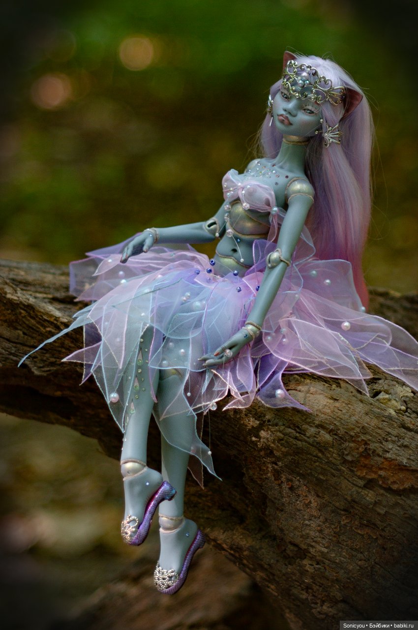 фарфоровая шарнирная кукла