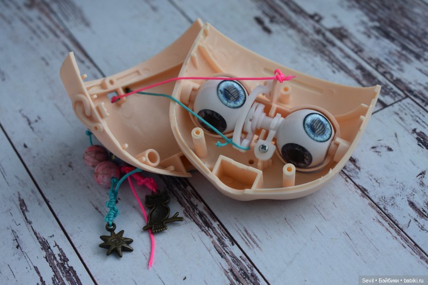 Не переключаются глазки у Блайз , прошу помощи у знатоков