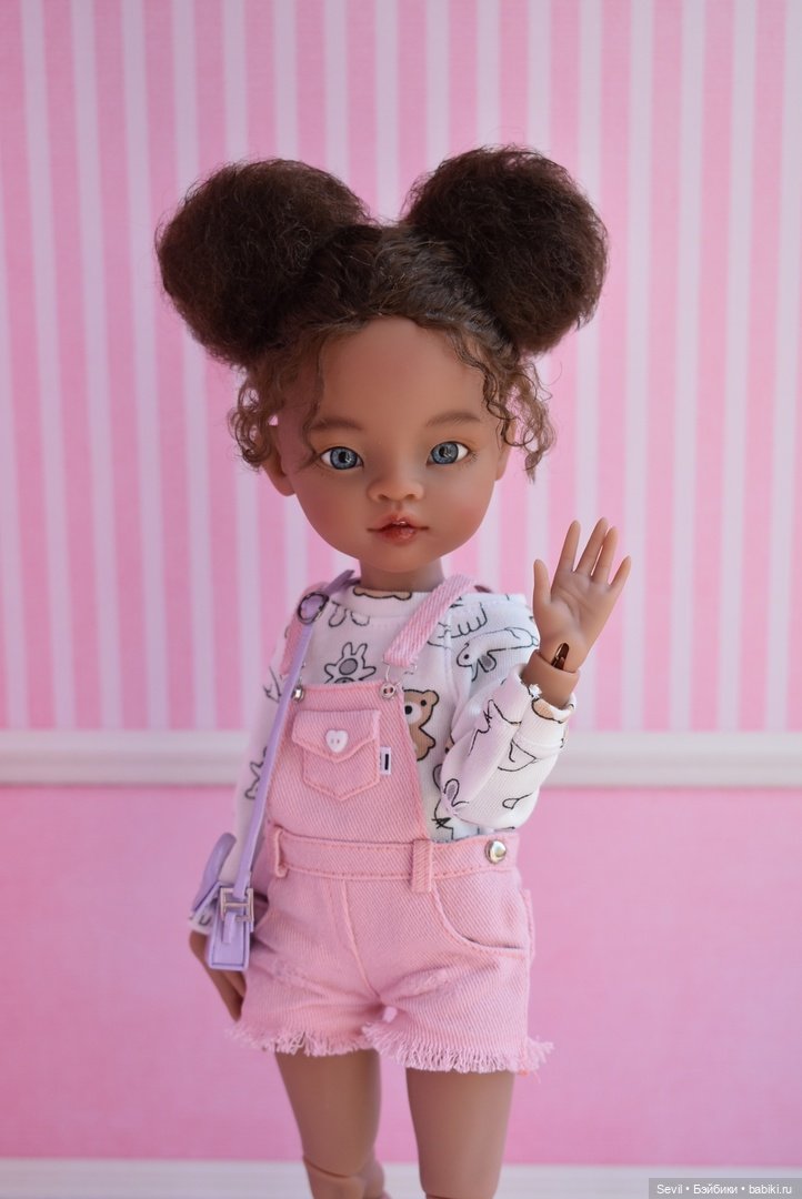 Новая девочка в коллекции ООАК Паола Рейна