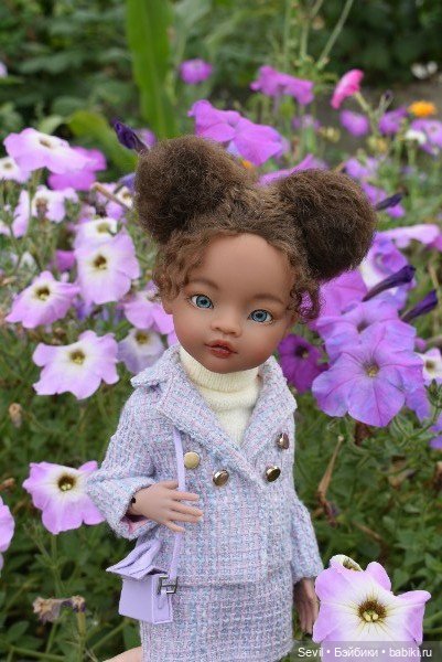 Айка и усатые Осенние цветы