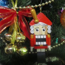 Новогодние игрушки