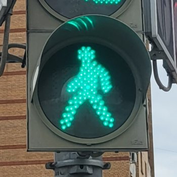 Зеленые человечки в городе👽