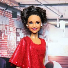 Другая Лаура