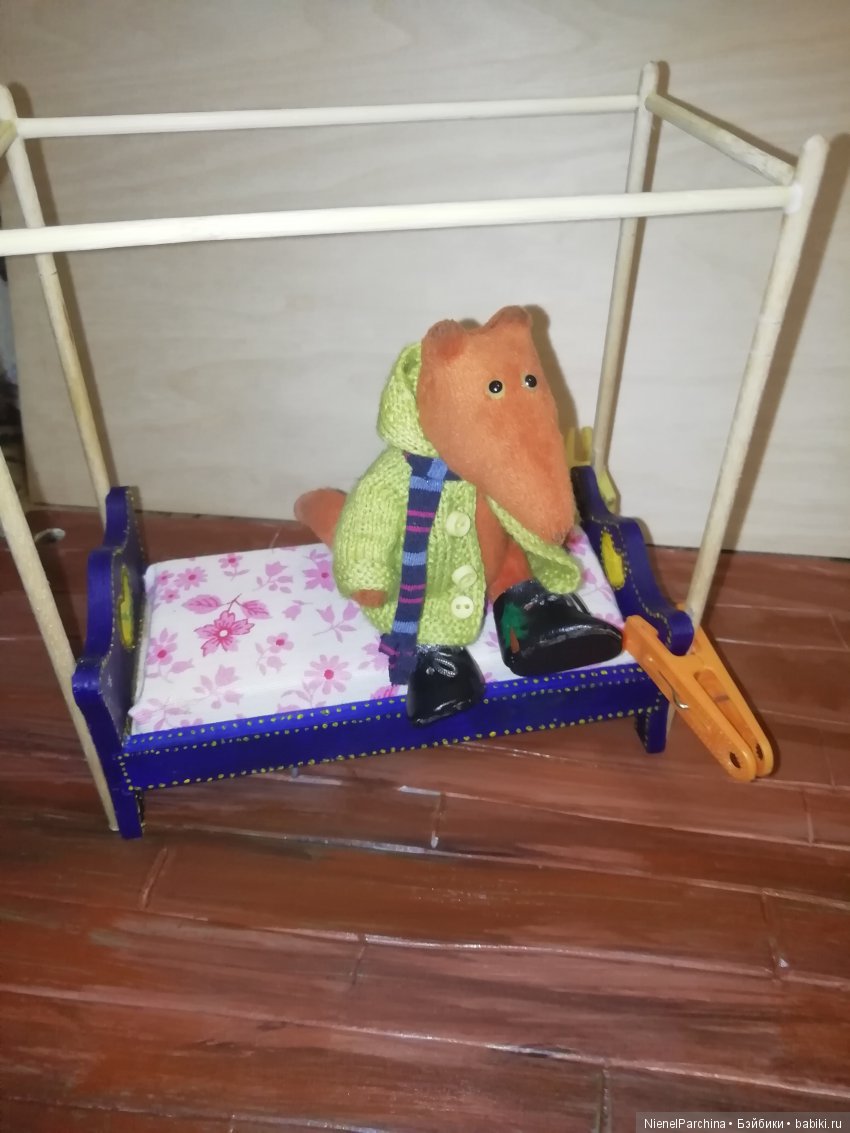 Кровать для Йёргена. Сочиняем , клеим, красим (фото 10)