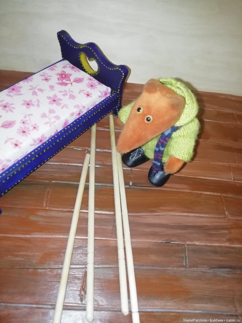 Кровать для Йёргена. Сочиняем , клеим, красим (фото 7)