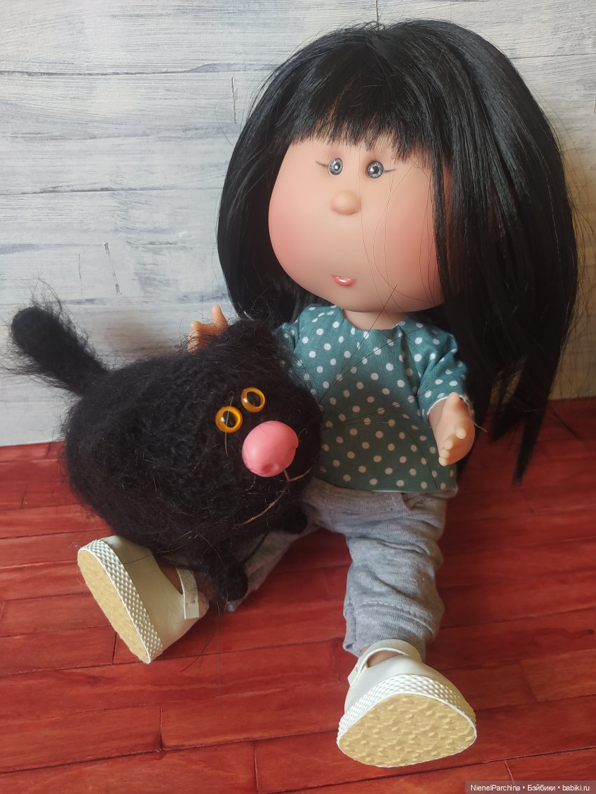 Ёсико с японского значит веселье и счастье