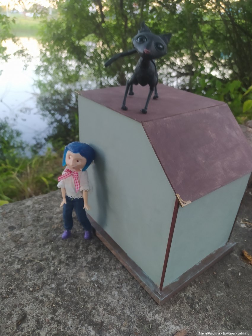 Кот который умеет ходить и тут и Там. Часть 2