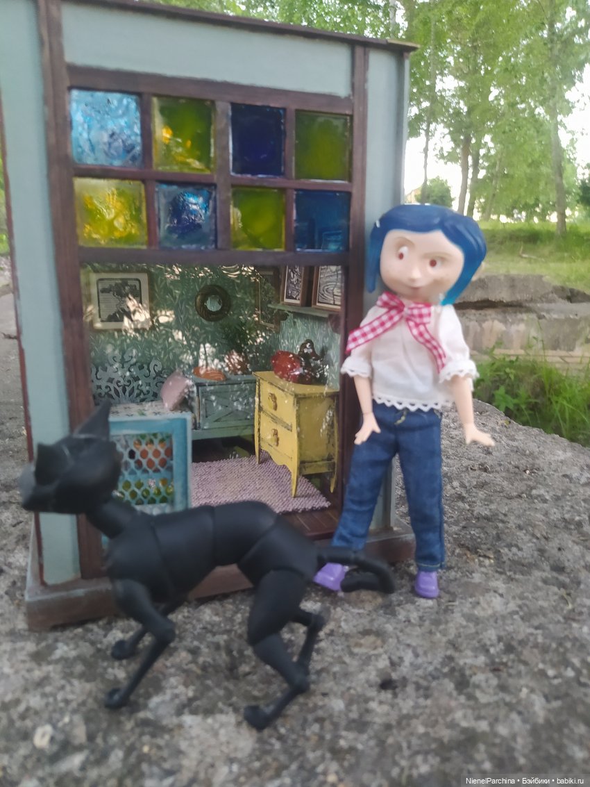 Кот который умеет ходить и тут и Там. Часть 2