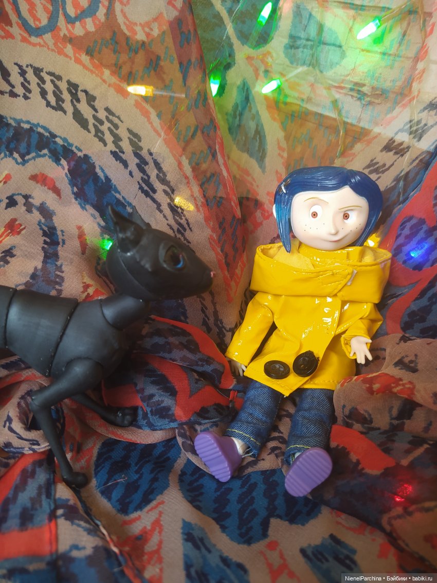 Кот который умеет ходить и тут и Там. Часть 2