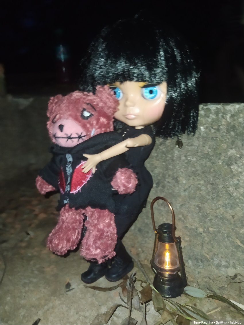 Мрачно, но позитивно | Бэйбики Мрачно, но позитивно — Куклы Blythe TBL (ТБЛ) и аналоги: Блюх