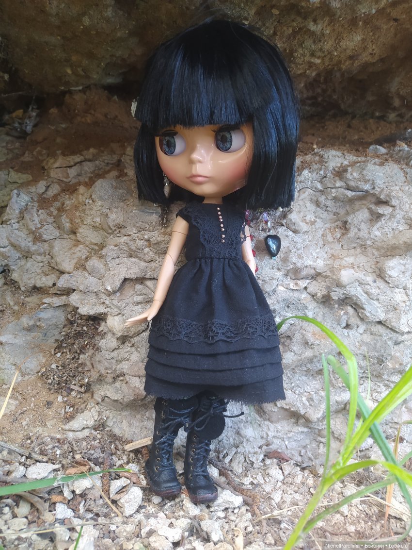 Мрачно, но позитивно | Бэйбики Мрачно, но позитивно — Куклы Blythe TBL (ТБЛ) и аналоги: Блюх (фото 3)