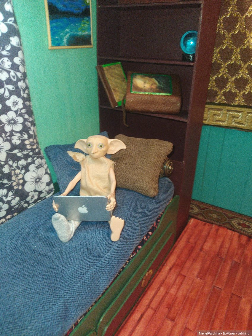 Обратная сторона коробки или фотофон номер два