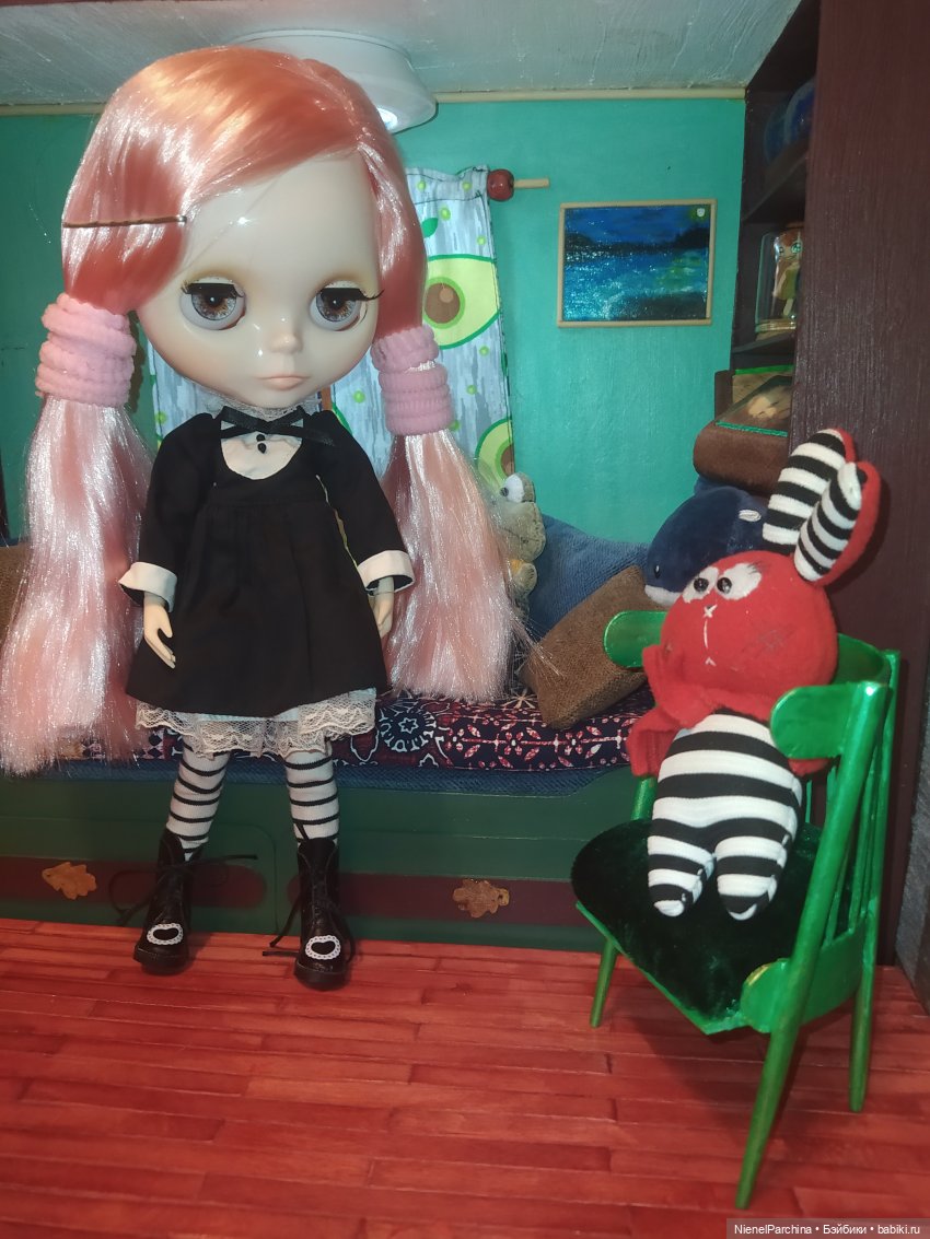 Обратная сторона коробки или фотофон номер два