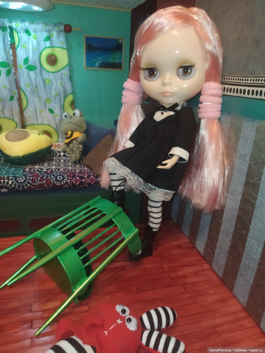 Обратная сторона коробки или фотофон номер два