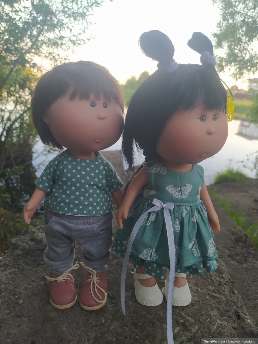 Ёсико показывает Никите пруд