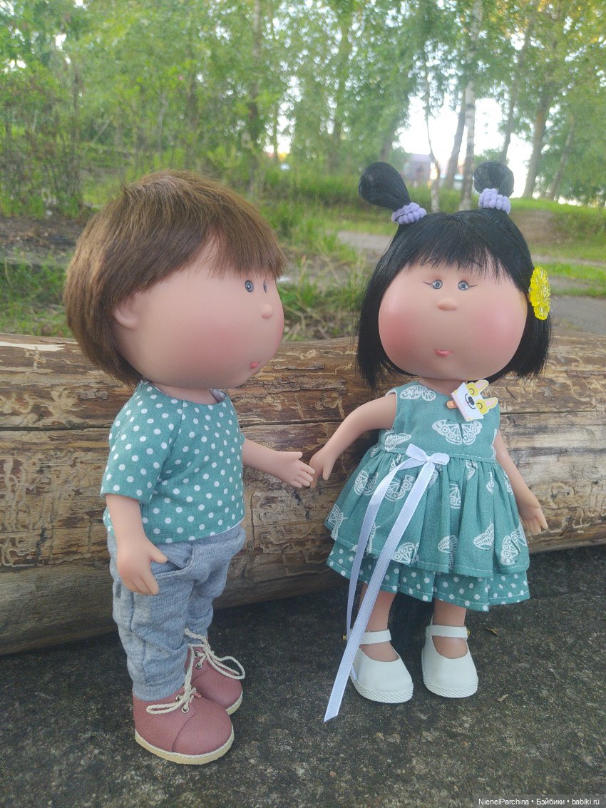 Ёсико показывает Никите пруд (фото 6)