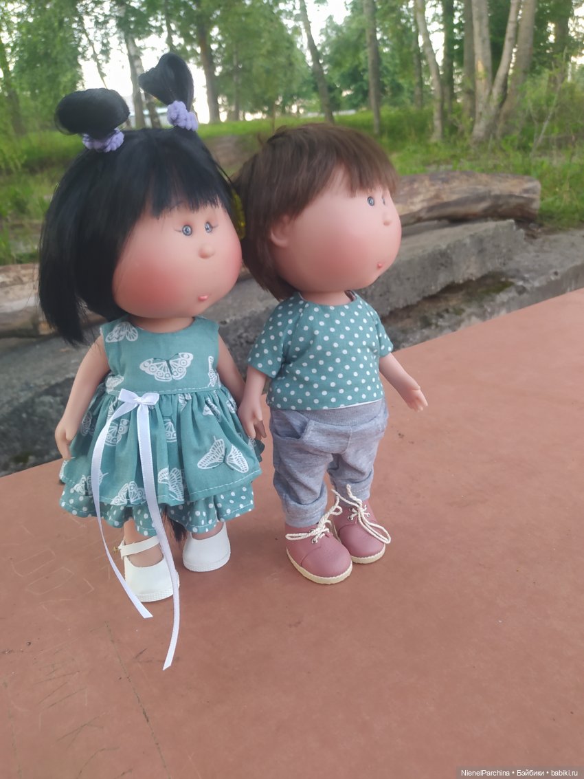 Ёсико показывает Никите пруд