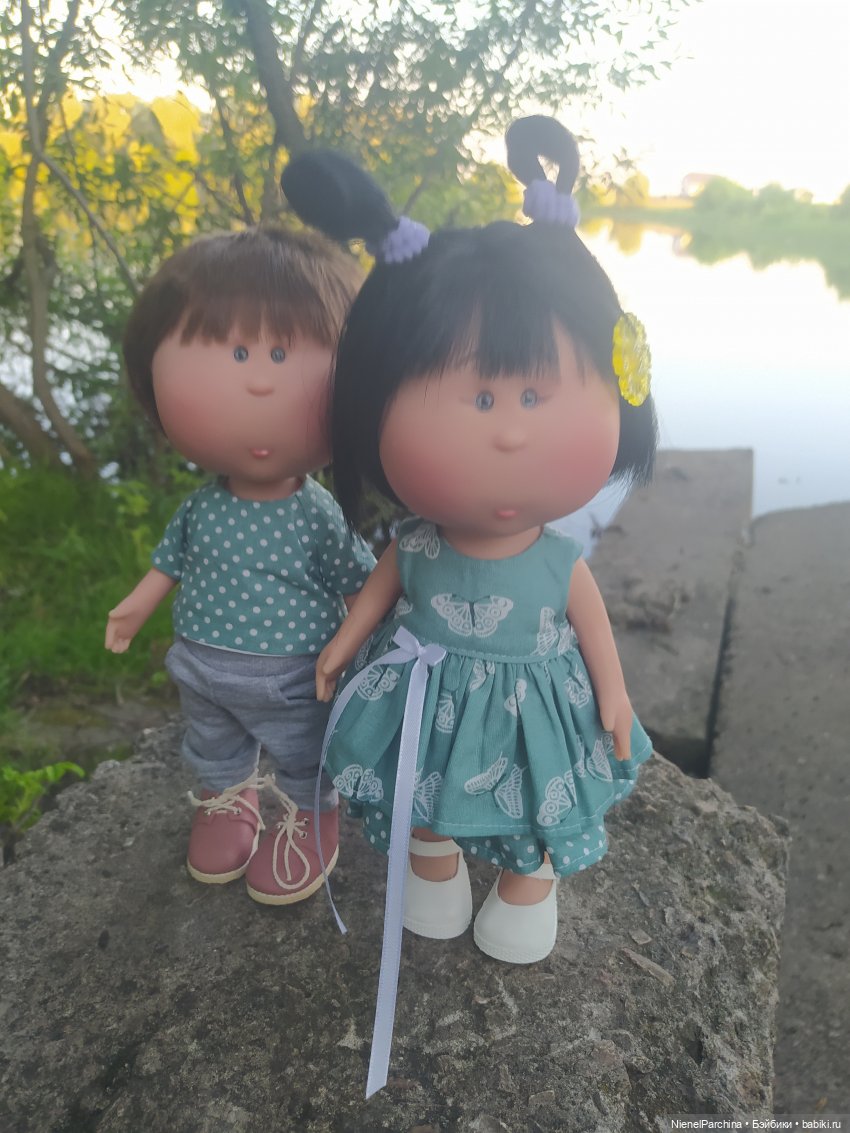 Ёсико показывает Никите пруд