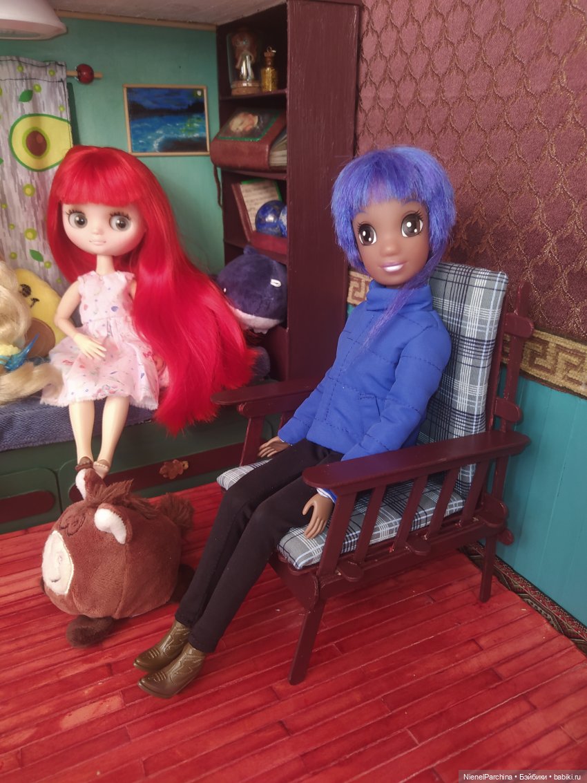 Кресло для кукол 1:6 — Мебель для кукол и домиков: фото