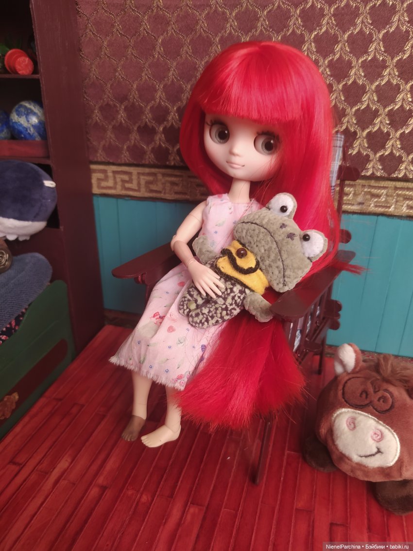 Кресло для кукол 1:6 — Мебель для кукол и домиков: фото