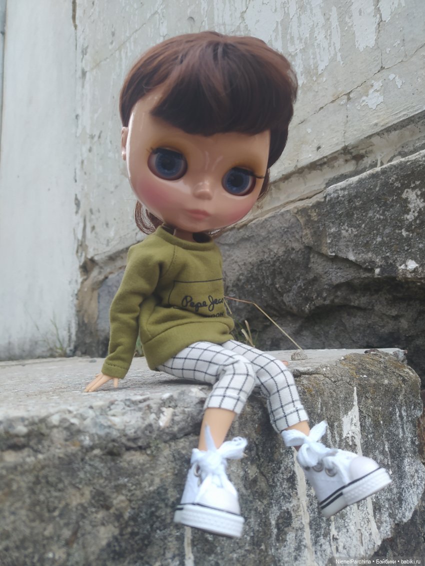 Прогулка с Олесей. Новенькая (фото 9)