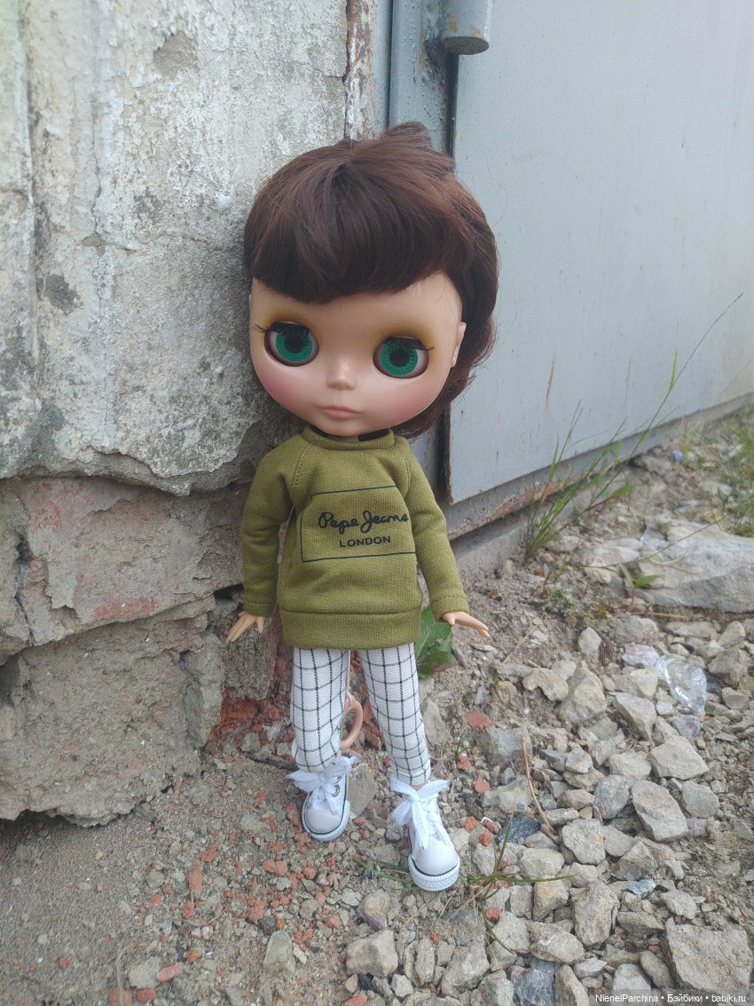 Прогулка с Олесей. Новенькая (фото 5)