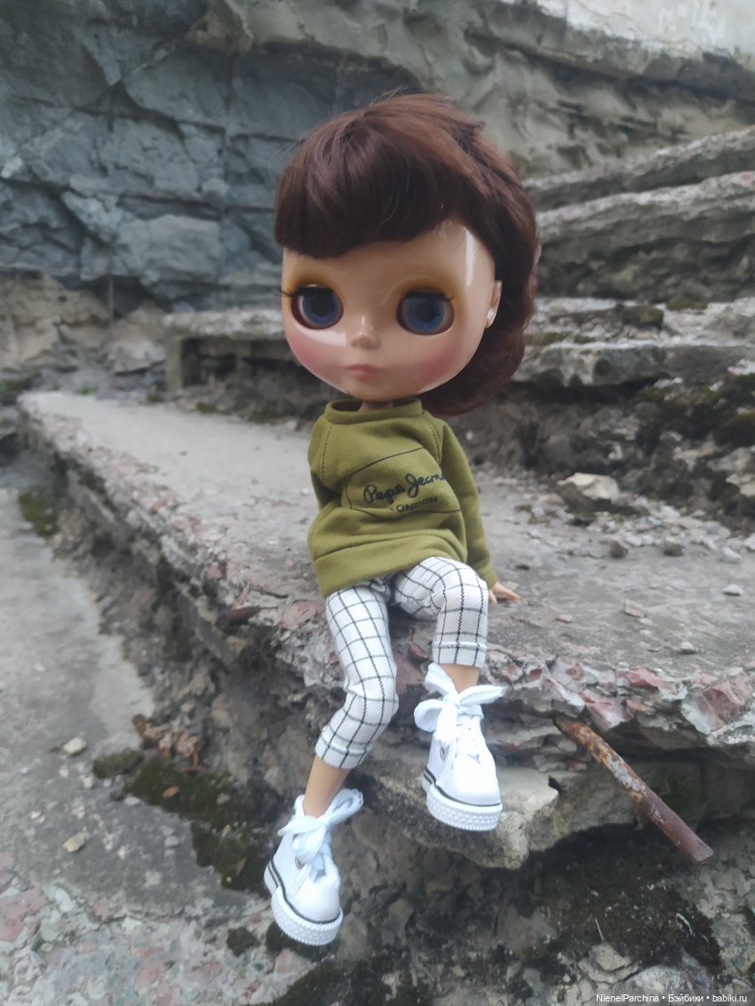 Прогулка с Олесей. Новенькая (фото 10)