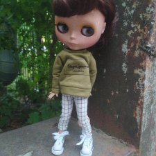 Прогулка с Олесей. Новенькая.