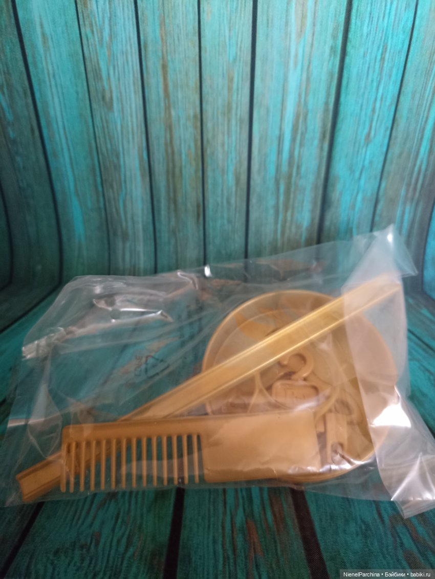 Распаковка Ванессы Темпо | Бэйбики Распаковка Ванессы Темпо — Куклы Rainbow High (Рейнбоу Хай (фото 7)