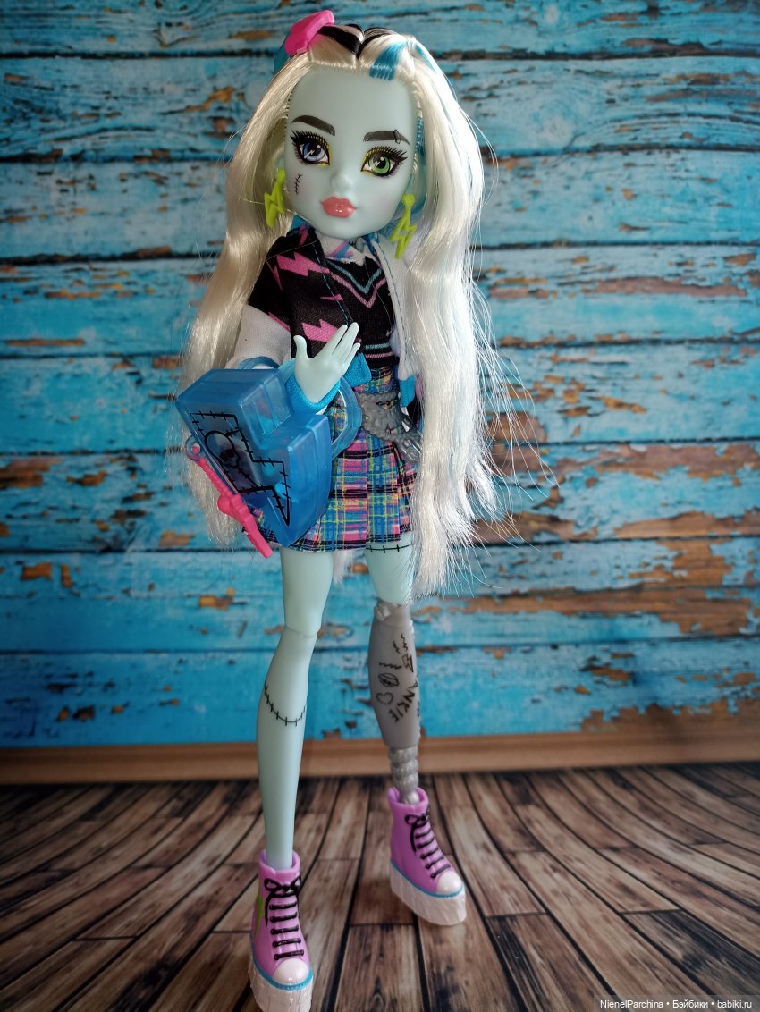 С просторов интернета  Ever after high, Ever after dolls, Monster