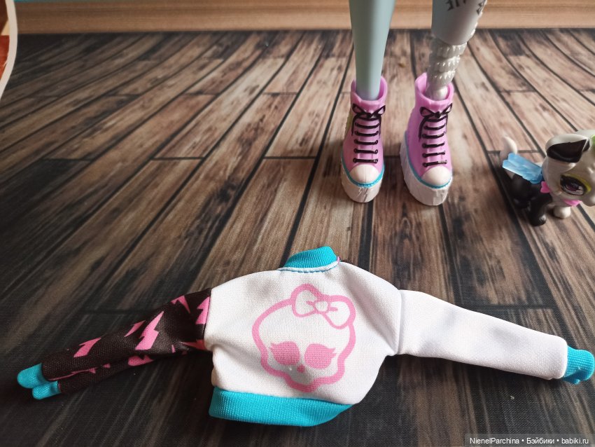 Френки — Куклы Monster High и Ever After High: G1