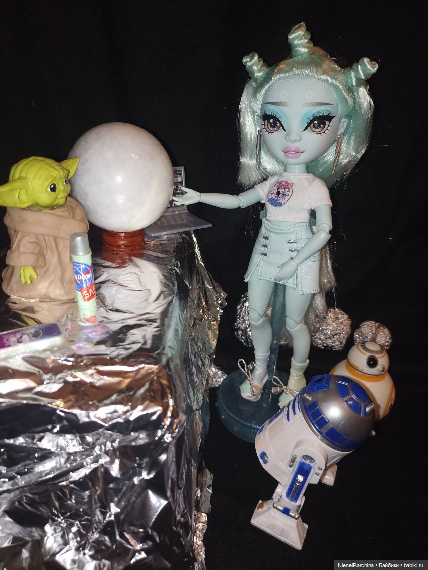 Доктор космобиолог с ледяной планеты Глацио