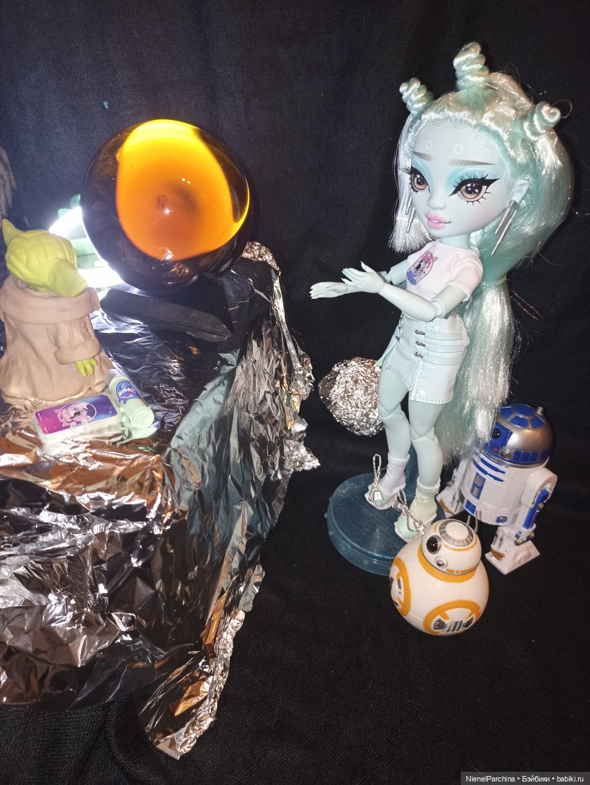 Доктор космобиолог с ледяной планеты Глацио