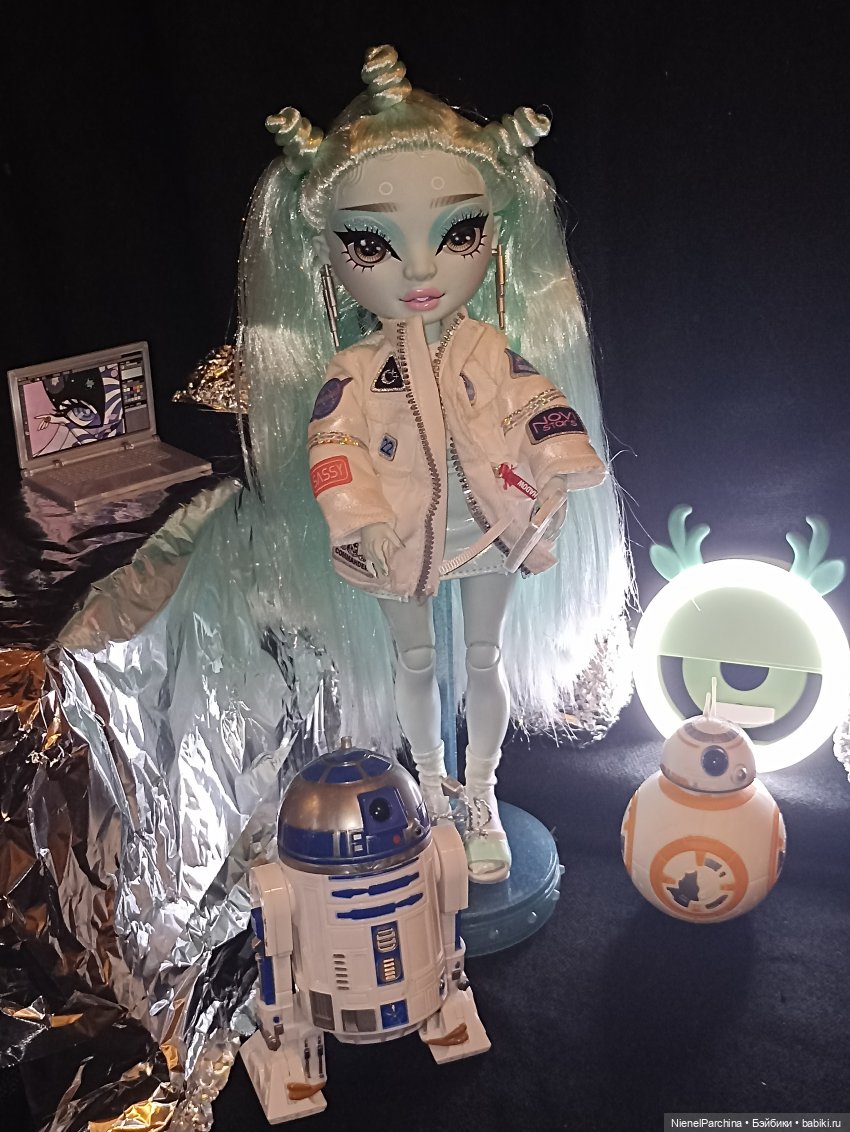 Доктор космобиолог с ледяной планеты Глацио