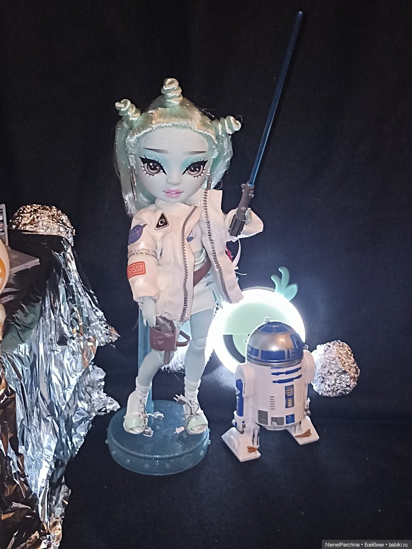 Доктор космобиолог с ледяной планеты Глацио