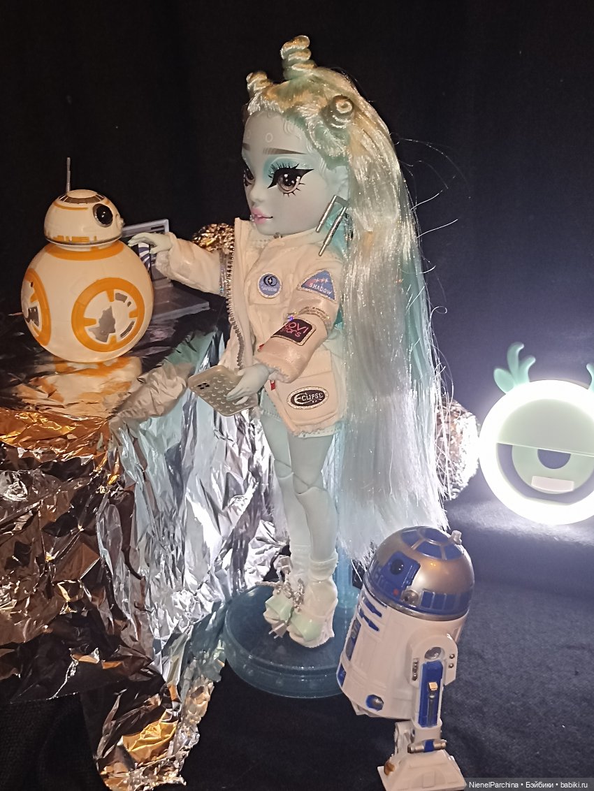 Доктор космобиолог с ледяной планеты Глацио