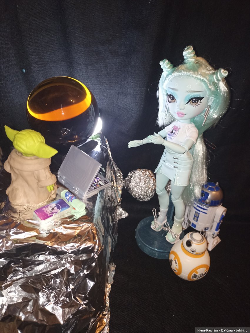 Доктор космобиолог с ледяной планеты Глацио