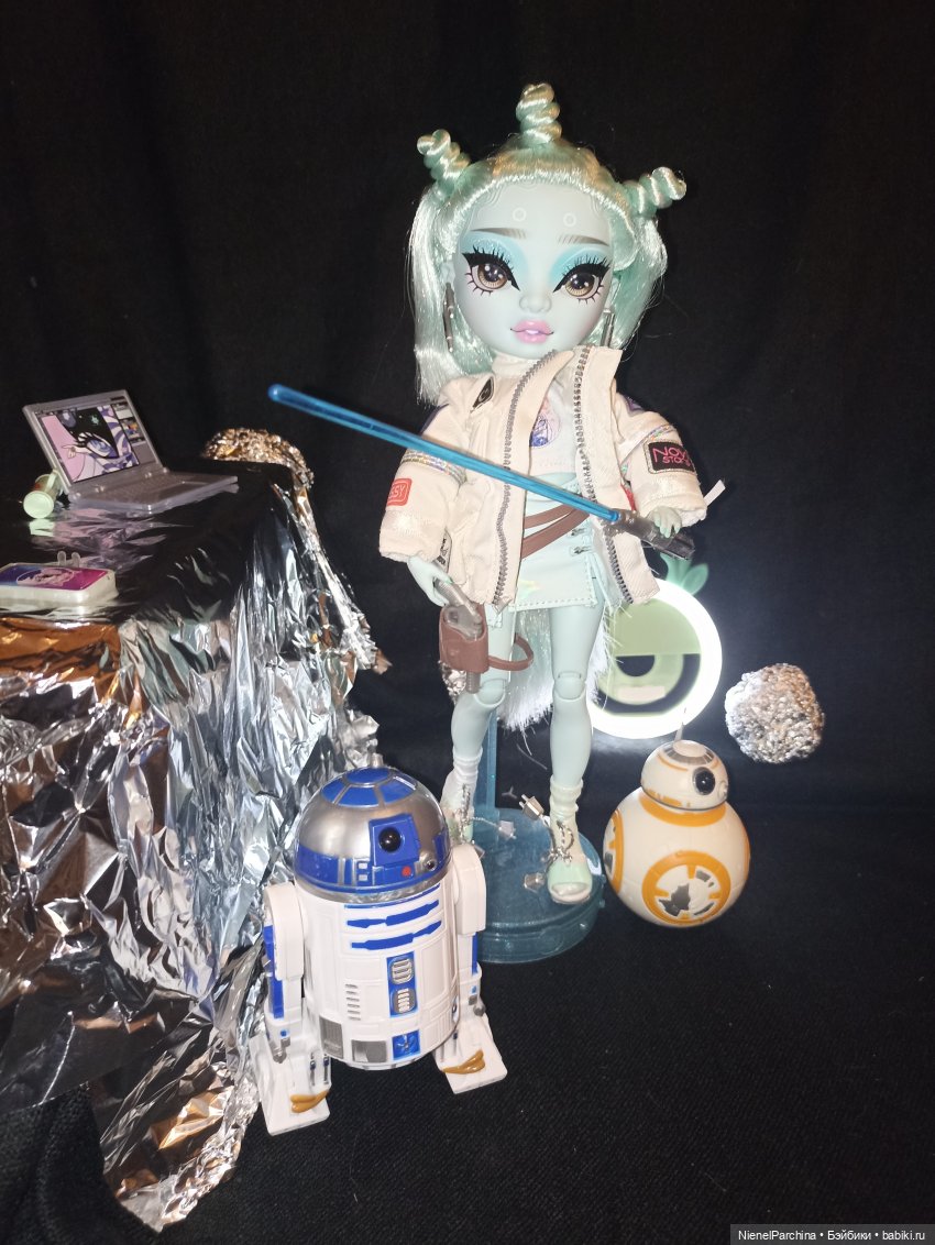 Доктор космобиолог с ледяной планеты Глацио