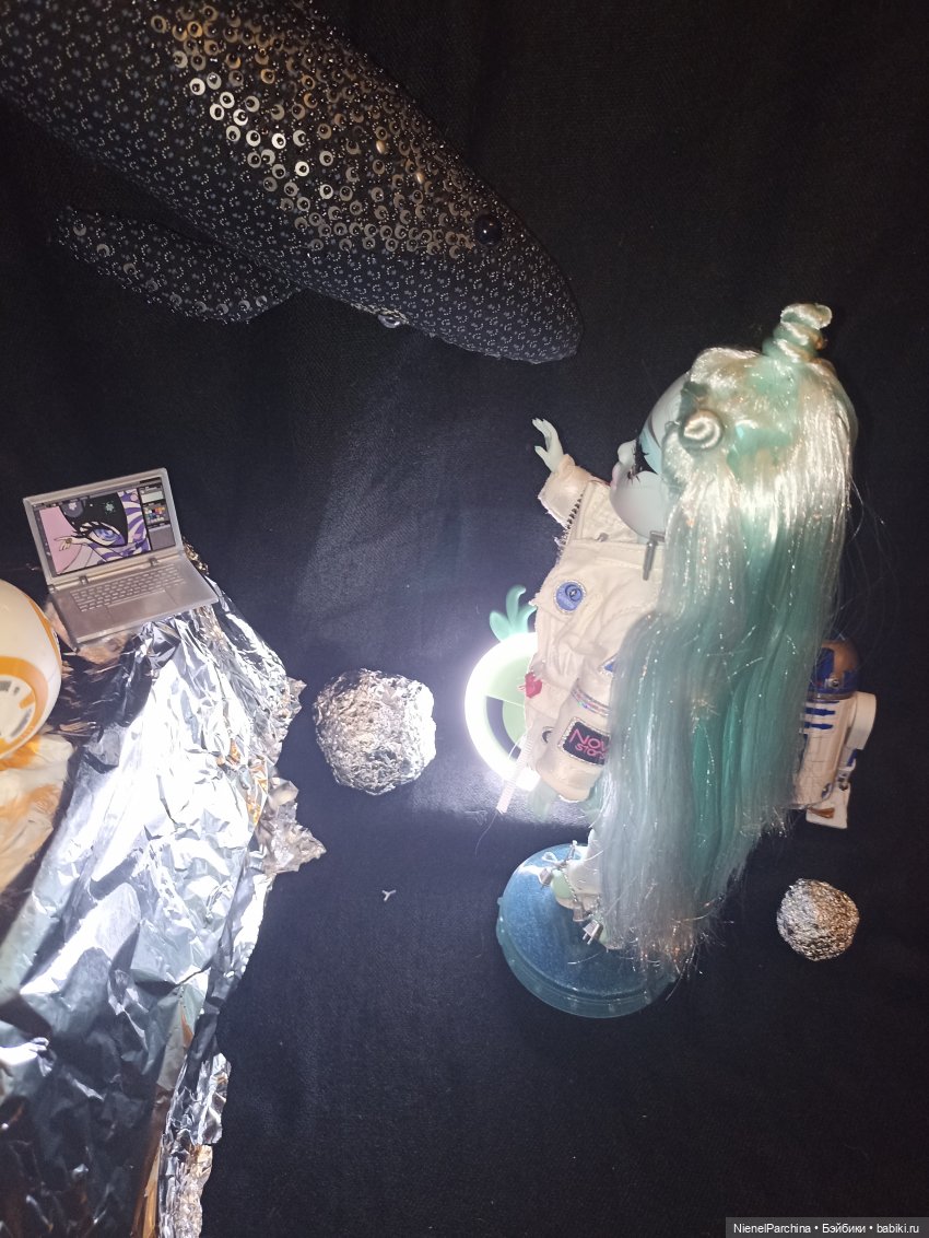 Доктор космобиолог с ледяной планеты Глацио