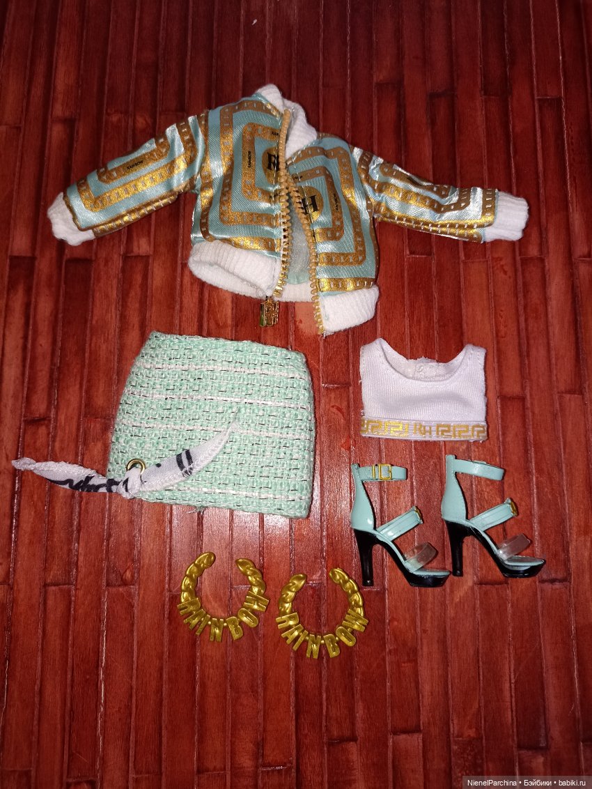 Приехала Дафна Минтон или хвост для русалки | Бэйбики Приехала Дафна Минтон или хвост для русалки (фото 9)