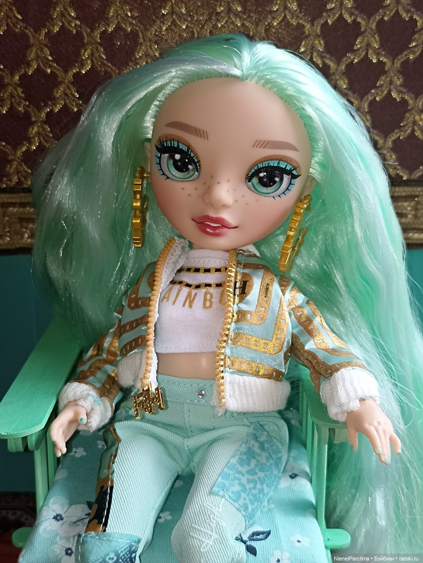 Приехала Дафна Минтон или хвост для русалки | Бэйбики Приехала Дафна Минтон или хвост для русалки