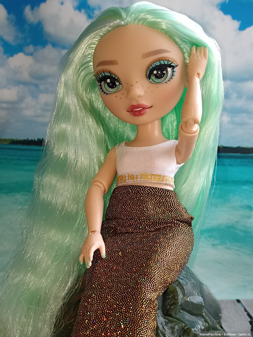 Приехала Дафна Минтон или хвост для русалки | Бэйбики Приехала Дафна Минтон или хвост для русалки
